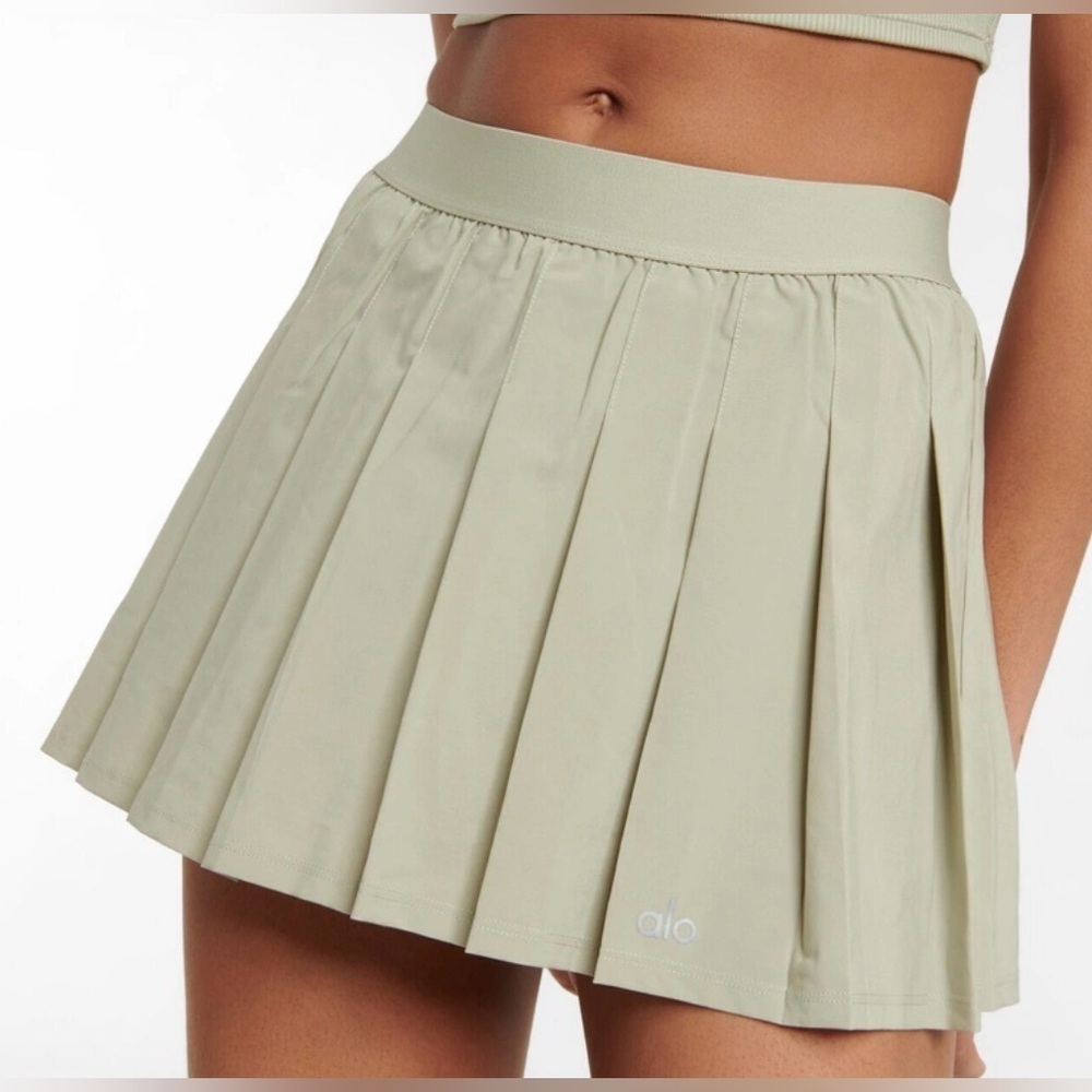 ALO Varsity Tennis Pleated Mini Skirt Limestone Green Size XXS/XS